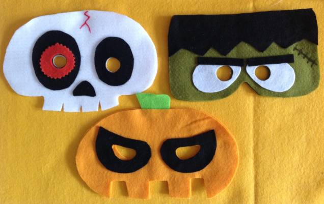 Máscara de feltro. <a href="https://www.elo7.com.br/mascara-halloween/dp/7FCBBB" target="_blank" rel="noopener">Elo 7 (Atelier Luxo com Feltro)</a>, R$ 9,50 cada Máscara de feltro. <a href="https://www.elo7.com.br/mascara-halloween/dp/7FCBBB" target="_blank" rel="noopener">Elo 7 (Atelier Luxo com Feltro)</a>, R$ 9,50 cada