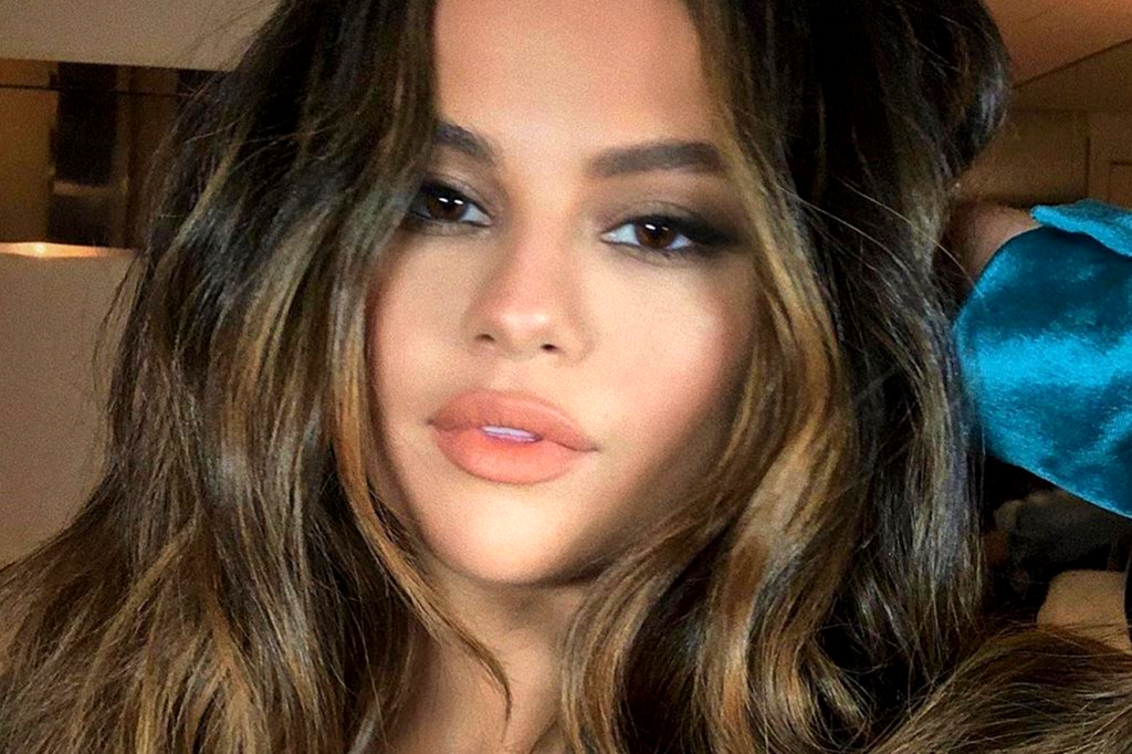 Selena Gomez fez o corte de cabelo “tendência do Instagram” e está linda