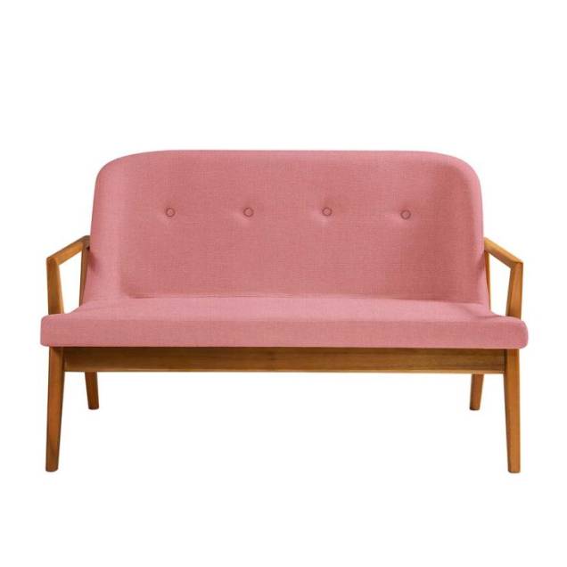 Sofá Mariana de dois lugares, de linho coral. <a href="https://www.mobly.com.br/sofa-2-lugares-mariana-130cm-linho-coral-487444.html" target="_blank" rel="noopener">Mobly</a>, R$ 1490,99 Sofá Mariana de dois lugares, de linho coral. <a href="https://www.mobly.com.br/sofa-2-lugares-mariana-130cm-linho-coral-487444.html" target="_blank" rel="noopener">Mobly</a>, R$ 1490,99