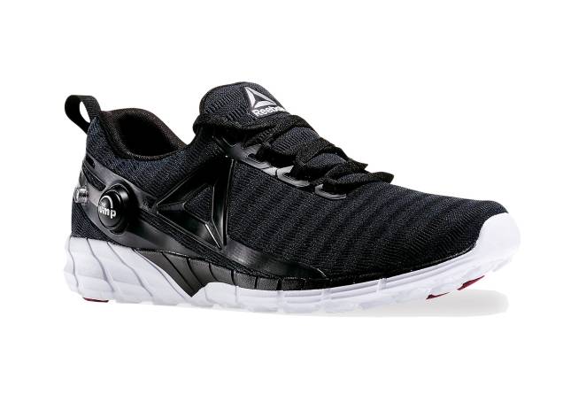 Tênis de malha, <strong>Reebok</strong>, R$ 700 Tênis de malha, <strong>Reebok</strong>, R$ 700
