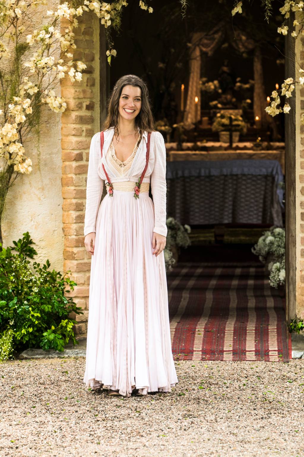 Orgulho e Paixão – Elisabeta (Nathalia Dill) Orgulho e Paixão