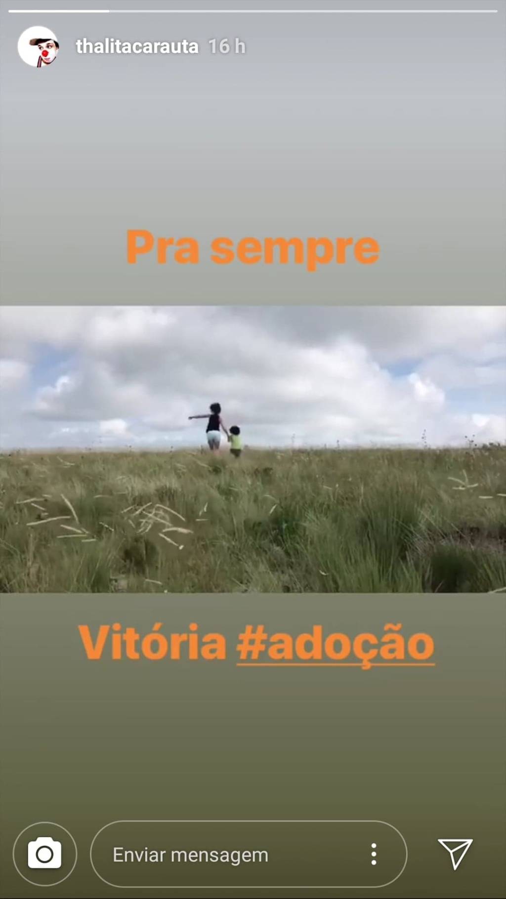 Thalita Carauta e o filho Bento 47161071_368515747052778_7726464952243847168_n