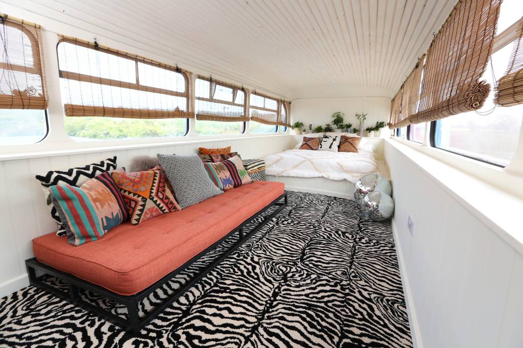 Airbnb_Spice_Bus airbnb_spice_bus-25b