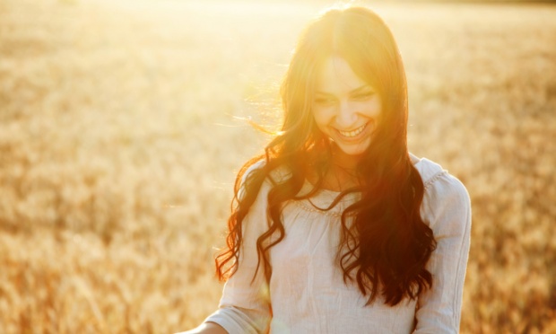 5 atitudes para você ser mais feliz, serena e confiante 5 atitudes para você ser mais feliz, serena e confiante