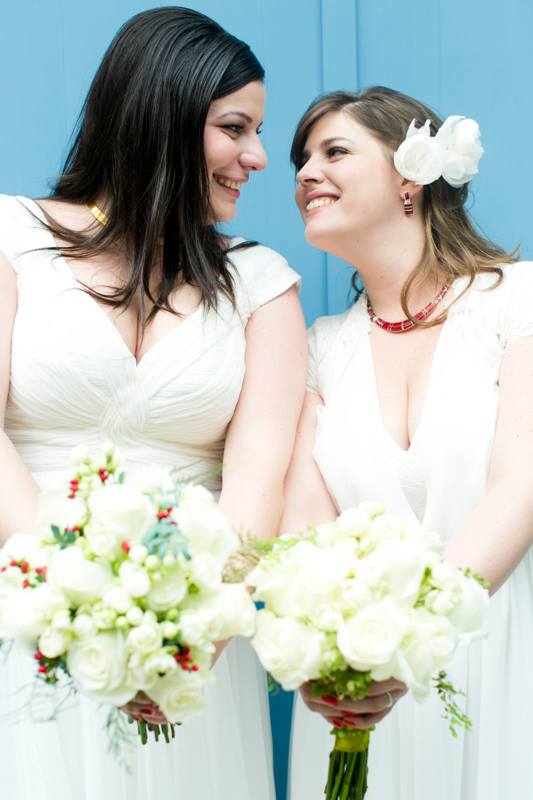 5 anos da regulamentação do casamento LGBT no Brasil: o que mudou? bia-e-na-casorio
