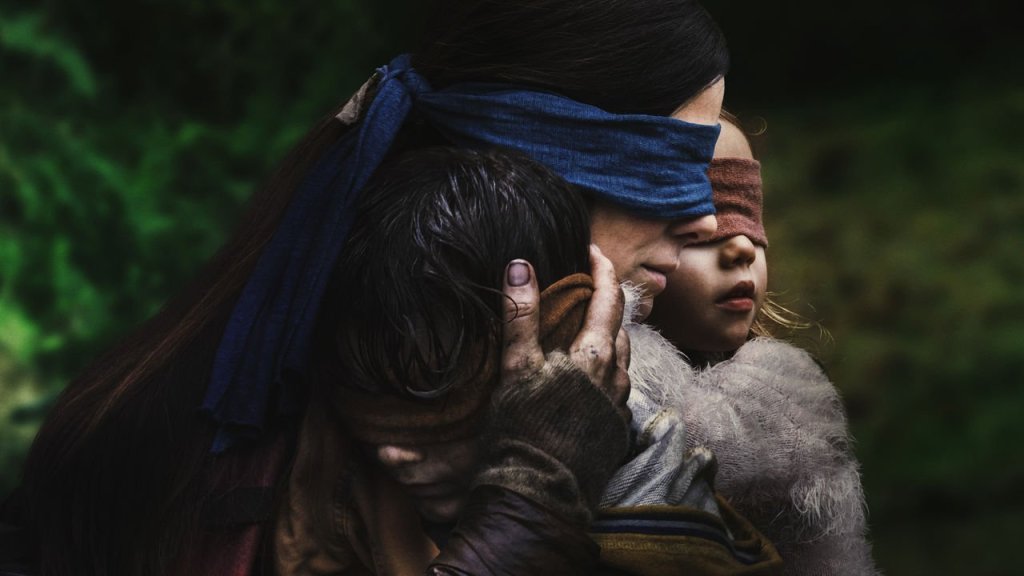 Desafio perigoso inspirado em ‘Bird Box’ viraliza na internet