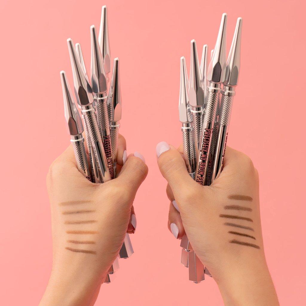 Benefit amplia sua linha de Brows e se torna a marca com a maior gama de cores do mercado bnefit