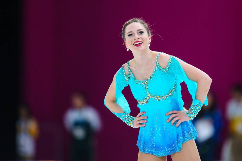 Aos 18 anos, Bruna Wurts conquista o ouro na patinação artística