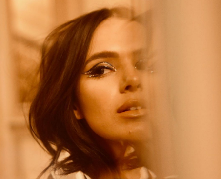 Depois de ‘Euphoria’, Bruna Marquezine só quer saber de makes com strass