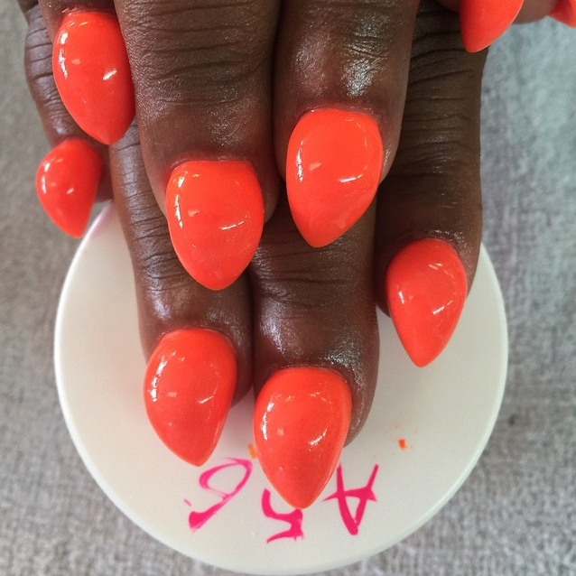 Reprodução/Instagram @nailsbyann Reprodução/Instagram @nailsbyann