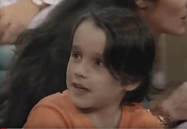 Caio Junqueira – Tamanha Família captura-de-tela-2019-01-23-acc80s-11.52.12-am-e1548251586389