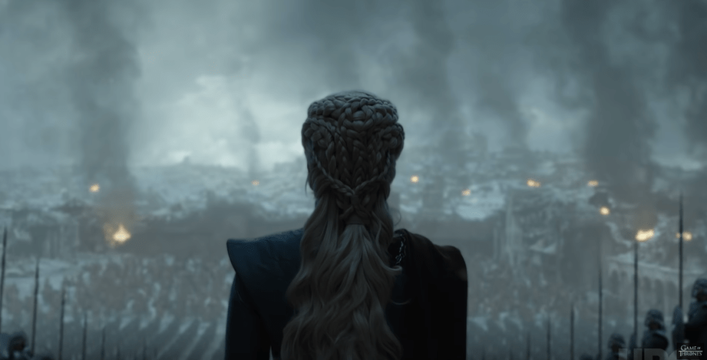 Daenerys é a rainha das cinzas em novo teaser de Game of Thrones