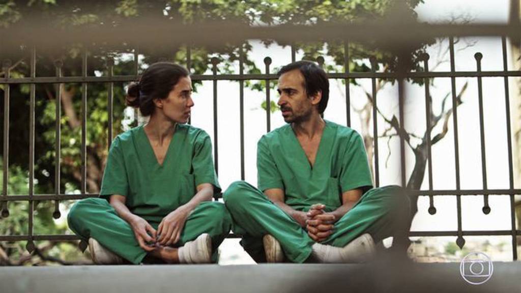 Carolina e Evandro em Sob Pressão carolina-evandro-primeira-temporada-sobpressao-1