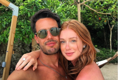 Casal abraçado