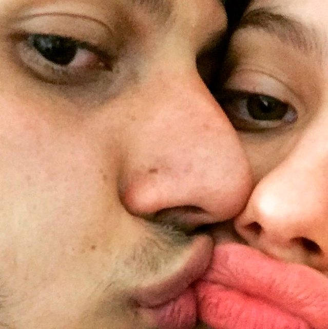 Selfies: as celebridades e seus autorretratos