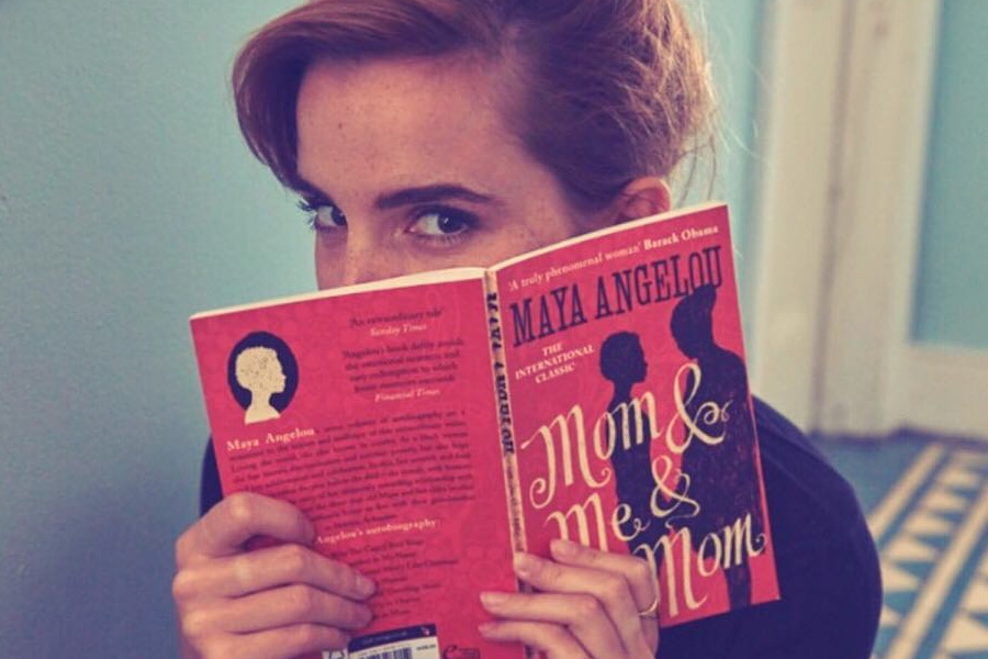 Conheça todos os 20 livros do clube de leitura de Emma Watson