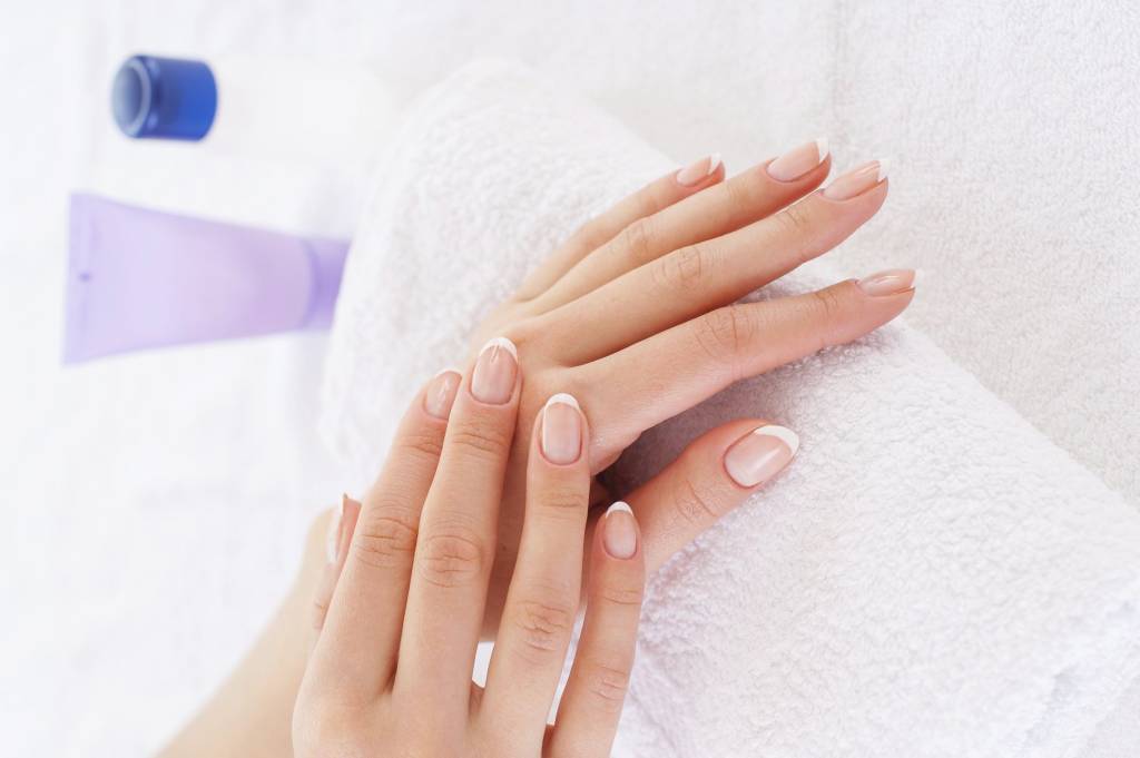 Entenda como as unhas alertam sobre sua saúde