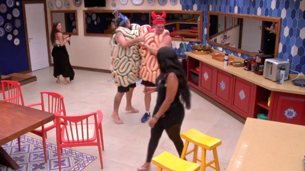 daniel-da-monstro-para-marcos-e-ilmar-bbb17 daniel-da-monstro-para-marcos-e-ilmar-bbb17