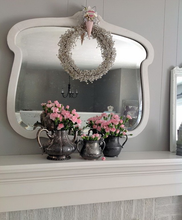 Decoração com acabamento metálico Decoração com acabamento metálico