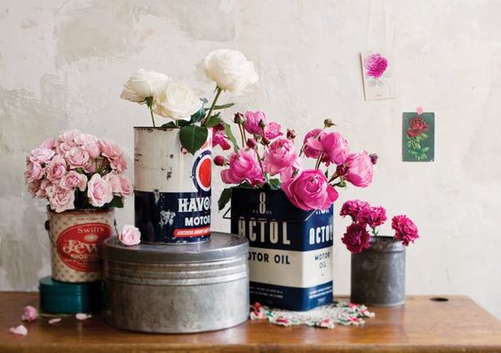 Decoração com acabamento metálico Decoração com acabamento metálico