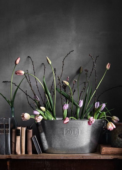 Decoração com acabamento metálico Decoração com acabamento metálico