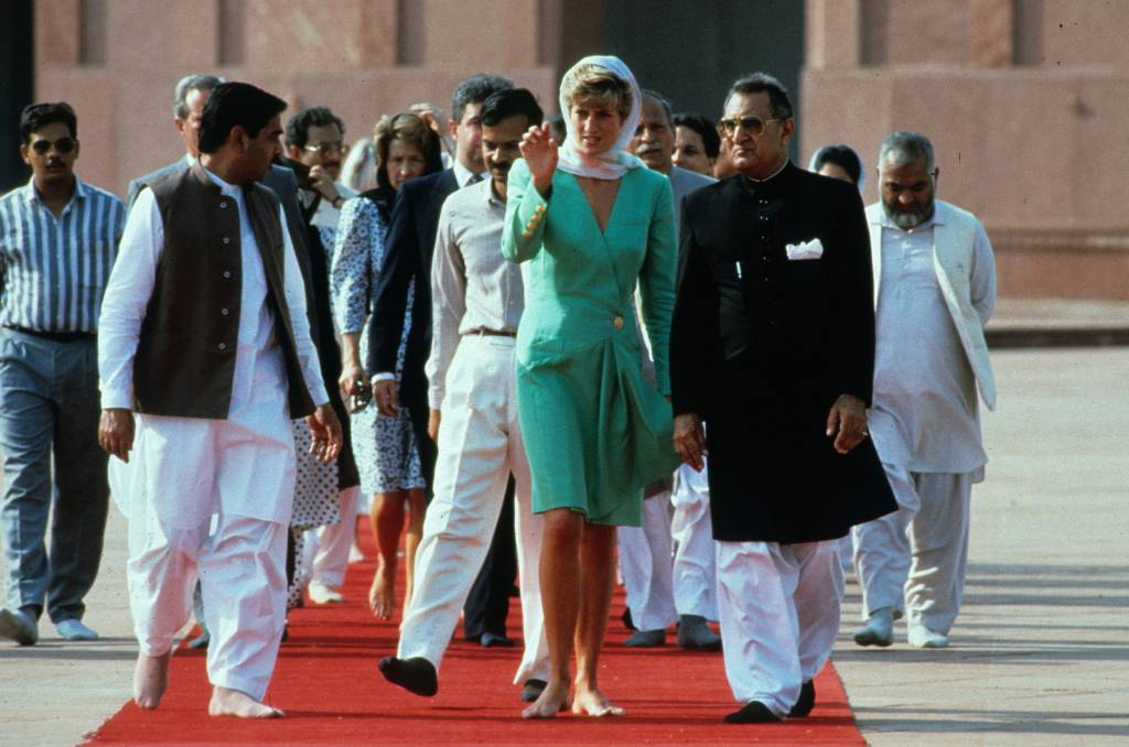 Princesa Diana no Paquistao em 1991 Princesa Diana no Paquistao em 1991