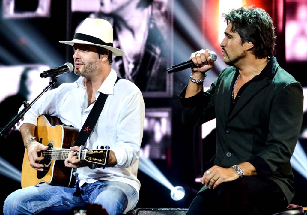 Araújo, Caio Duran e Eduardo Martins / CDC Shows e Eventos Araújo, Caio Duran e Eduardo Martins / CDC Shows e Eventos