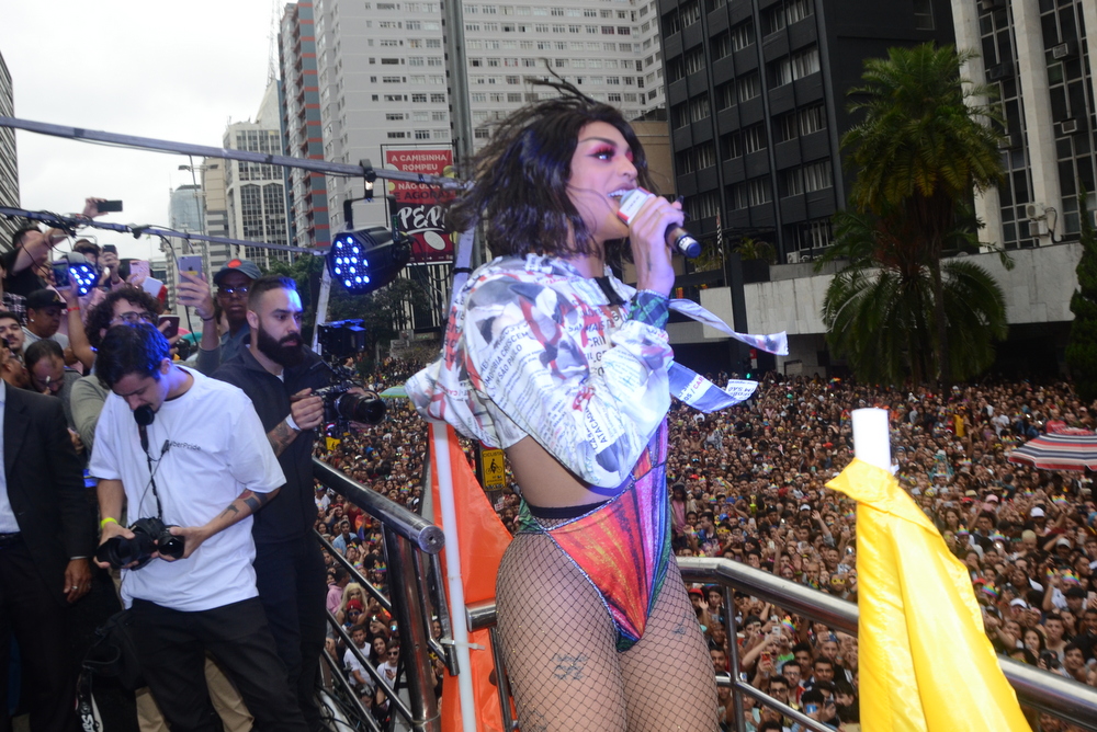 Pabllo Vittar na Parada LGBT em São Paulo Pabllo Vittar na Parada LGBT em São Paulo