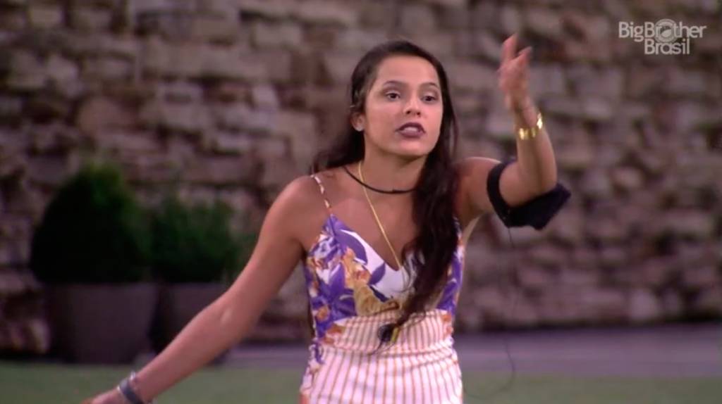 emilly-discute-com-mayara-bbb17