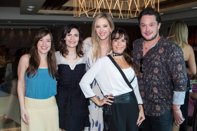 Natalia Lage, Arieta Correa, Mylla Christie e Helinho Calfat Natalia Lage, Arieta Correa, Mylla Christie e Helinho Calfat
