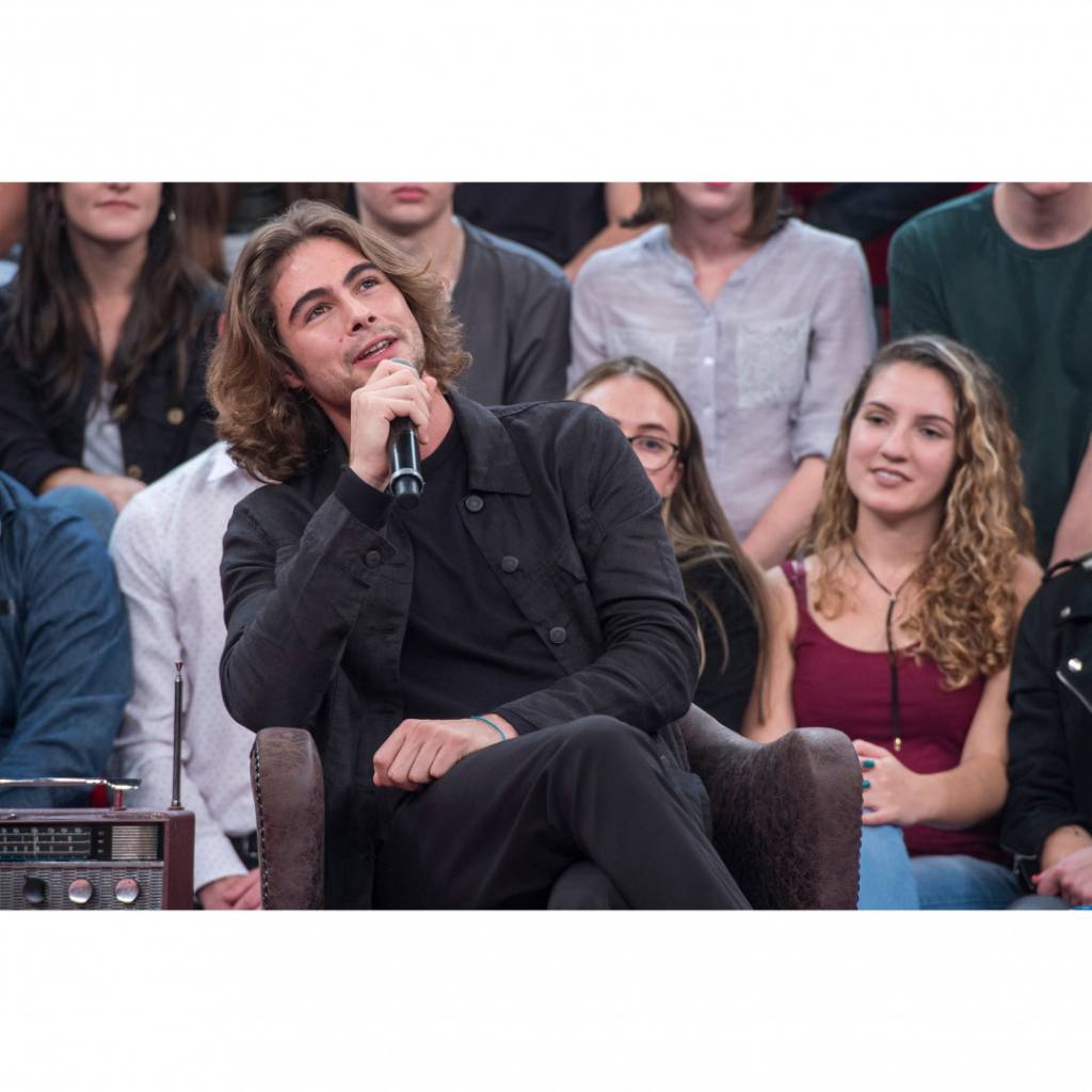 Rafa Vitti fala sobre possíveis escolhas do nome da filha com Tatá Werneck