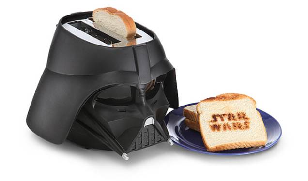 <b>Torradeira Darth Vader</b>
Ela faz torradas Star Wars e ainda enfeita a cozinha com o design moderno e inconfundível do capacete de Darth Vader. <b>R$ 499 (Mercado Livre)</b> <b>Torradeira Darth Vader</b>
Ela faz torradas Star Wars e ainda enfeita a cozinha com o design moderno e inconfundível do capacete de Darth Vader. <b>R$ 499 (Mercado Livre)</b>