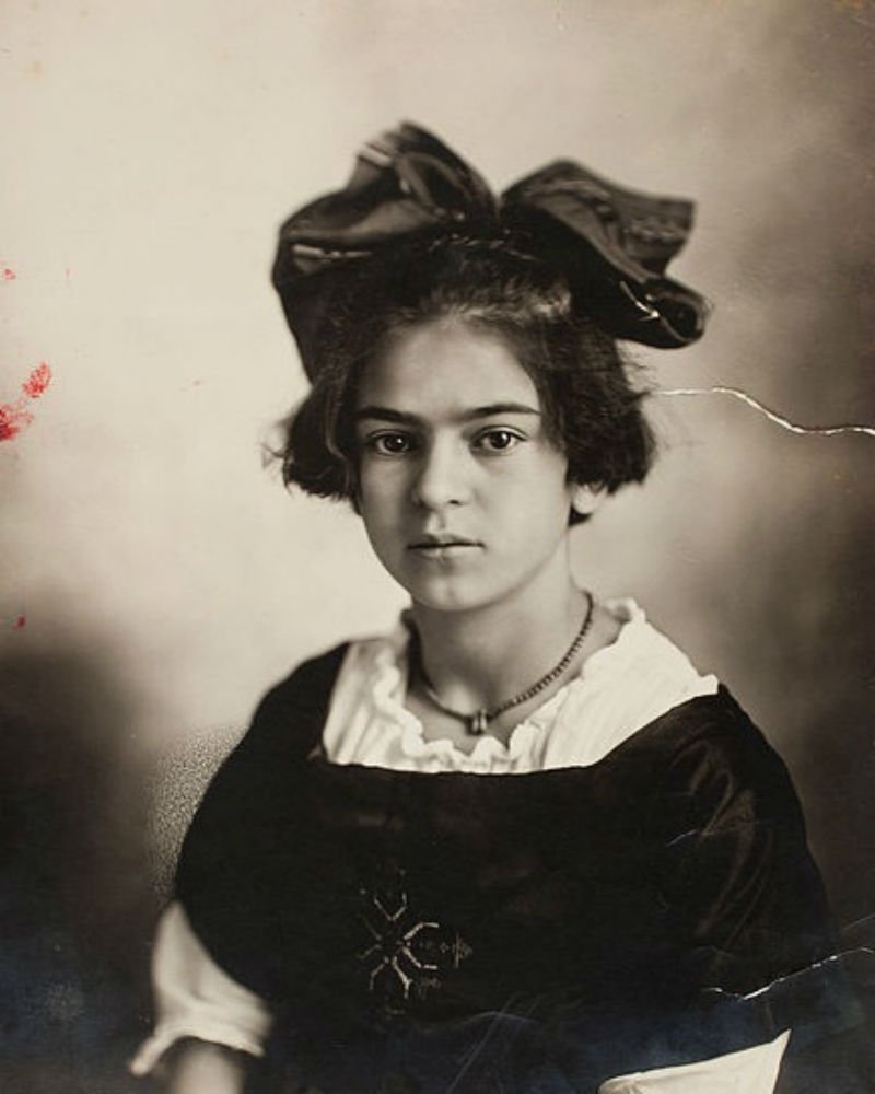 frida-kahlo-crianccca7a1