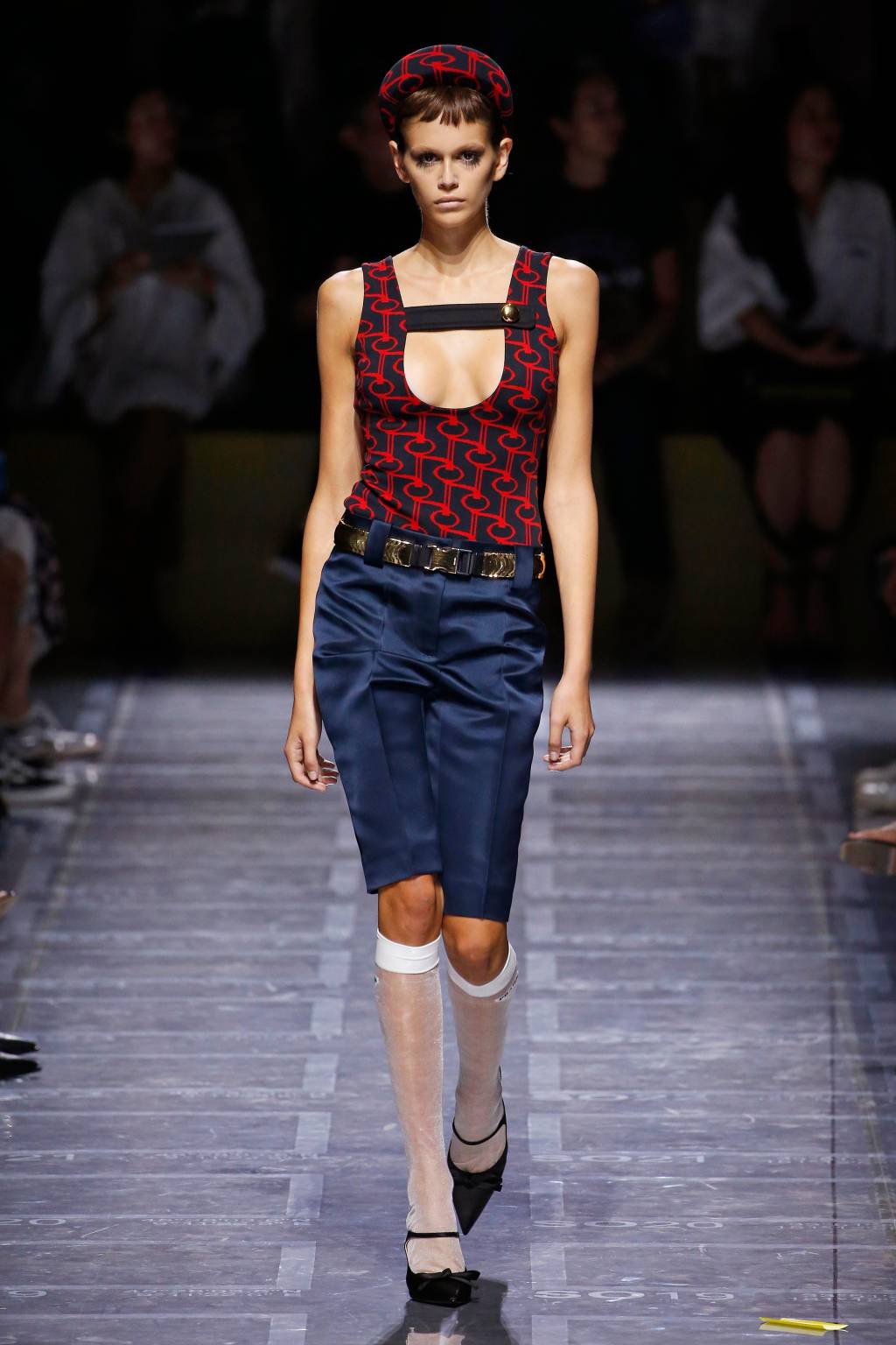 tiaras-inverno-2019-desfile-prada Prada – Runway – Milan Fashion Week Spring/Summer 2019