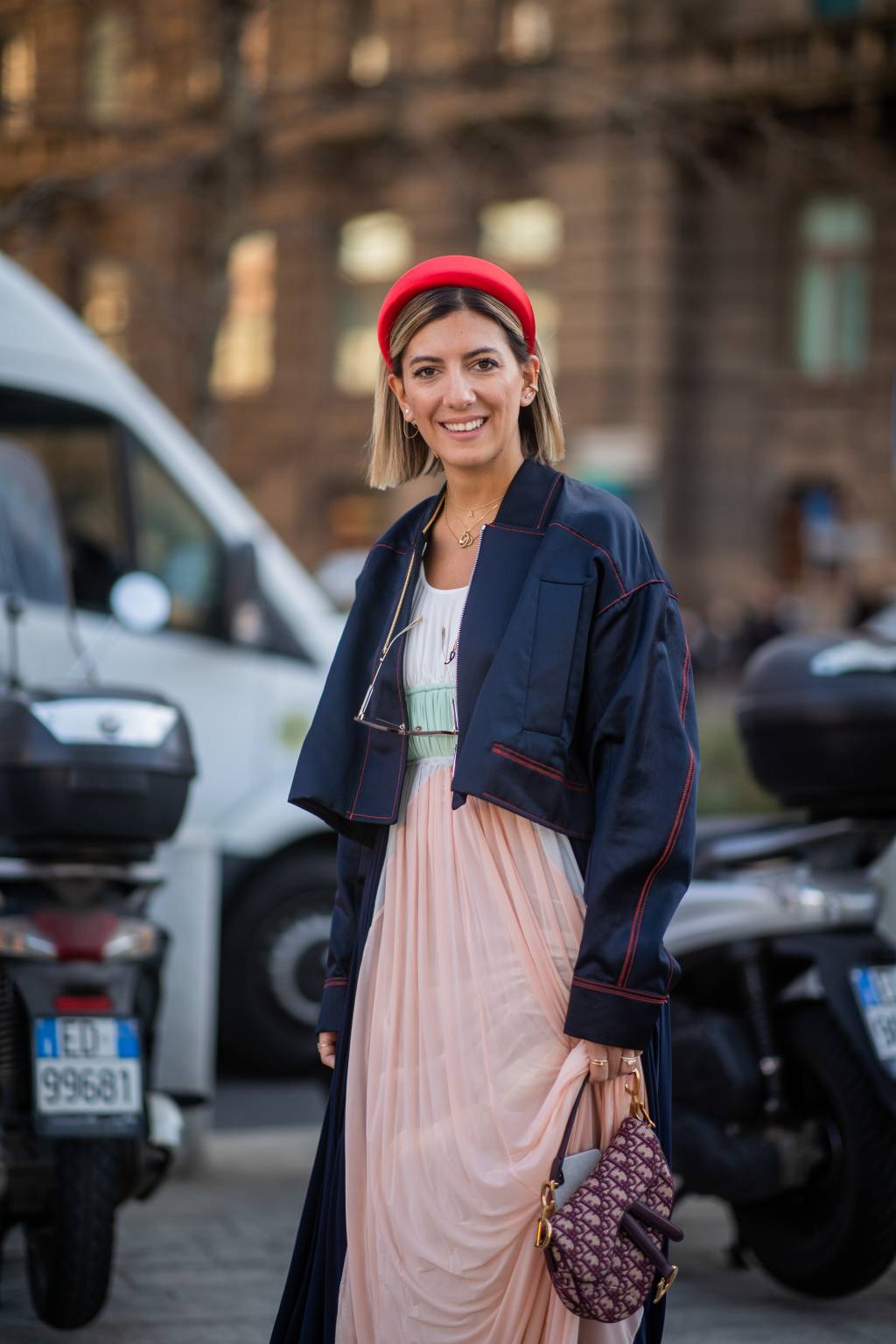 tiaras-inverno-2019-street-style Street Style – Day 3: Milan Fashion Week Autumn/Winter 2019/20