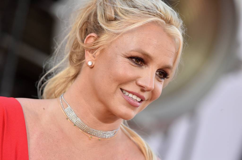 Ex-segurança de Britney afirma que a artista era drogada semanalmente