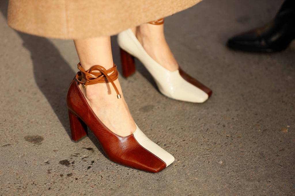 Paris Fashion Week: Street Style Paris Fashion Week: Street Style