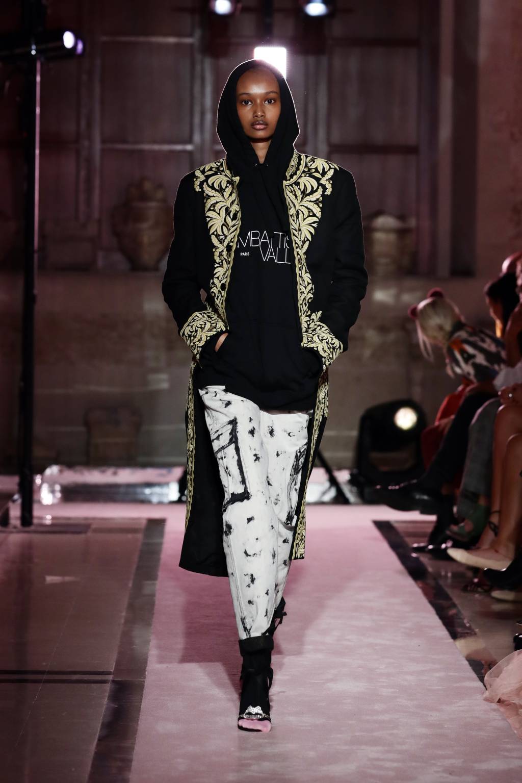 Runway – Giambattista Valli Loves H&M Runway – Giambattista Valli Loves H&M