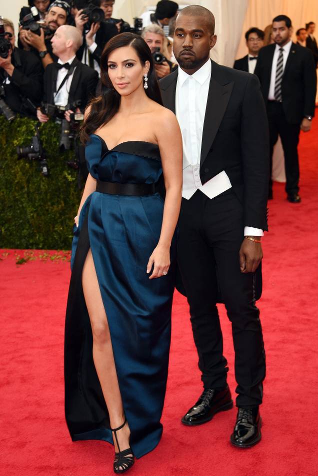 <span>Ambos de <strong>Lanvin</strong>, o casal formou uma dupla superfashionista no Met Gala de 2014.</span> <span>Ambos de <strong>Lanvin</strong>, o casal formou uma dupla superfashionista no Met Gala de 2014.</span>