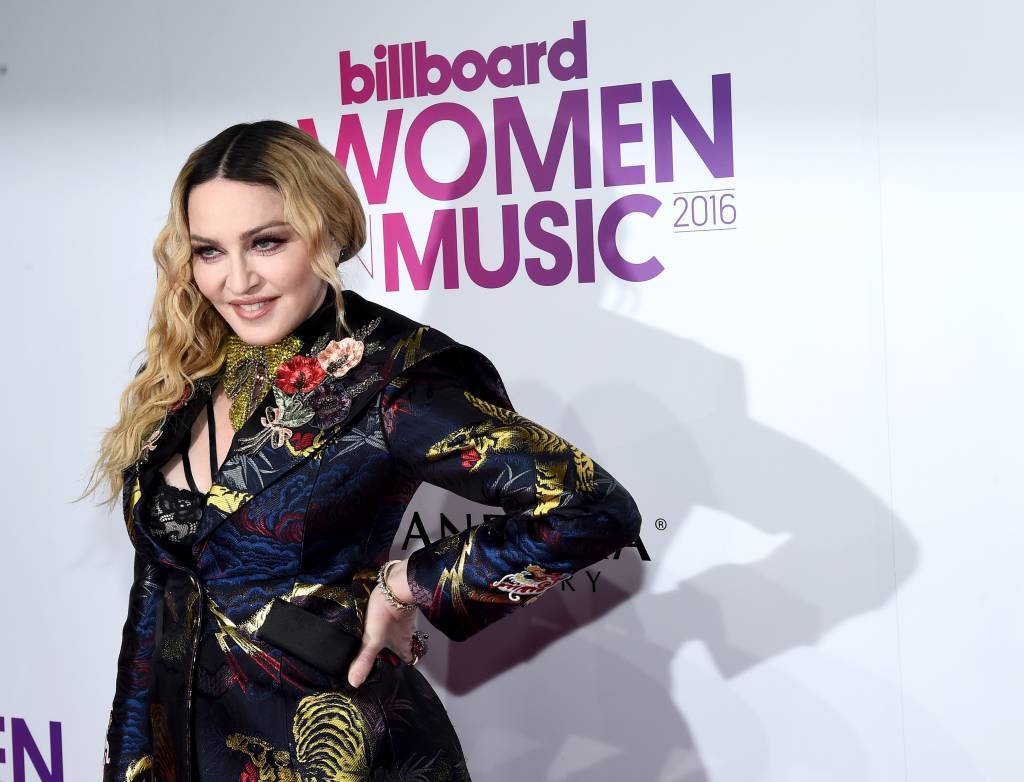 Os looks de Madonna, Rita Ora e Kesha no Billboard Women In Music