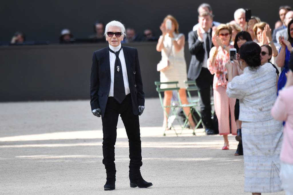 Por que Karl Lagerfeld foi tão importante para a moda?