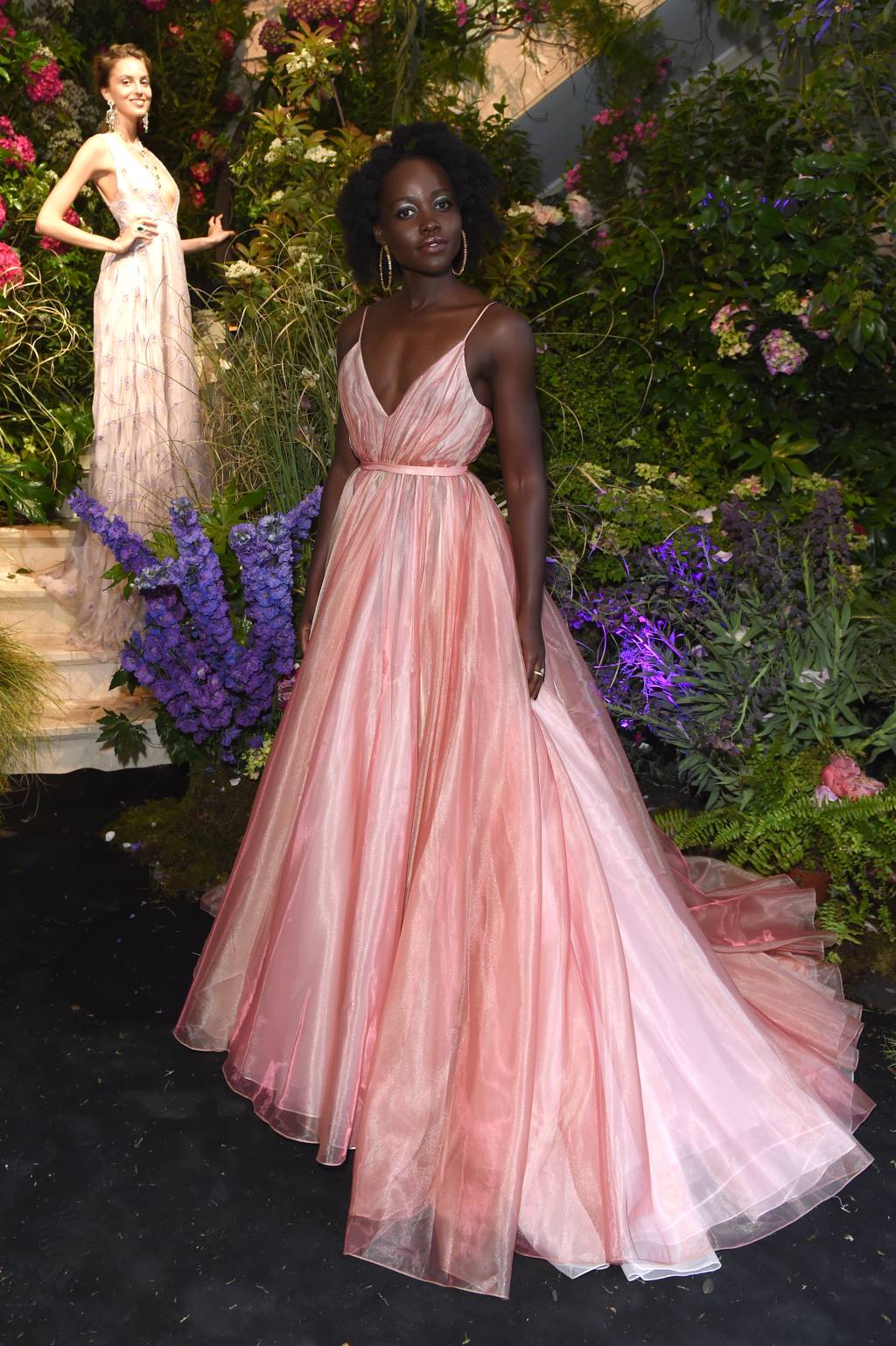 Vestidos de festa cor-de-rosa Chopard Secret Night – Cocktail – The 71st Annual Cannes Film Festival
