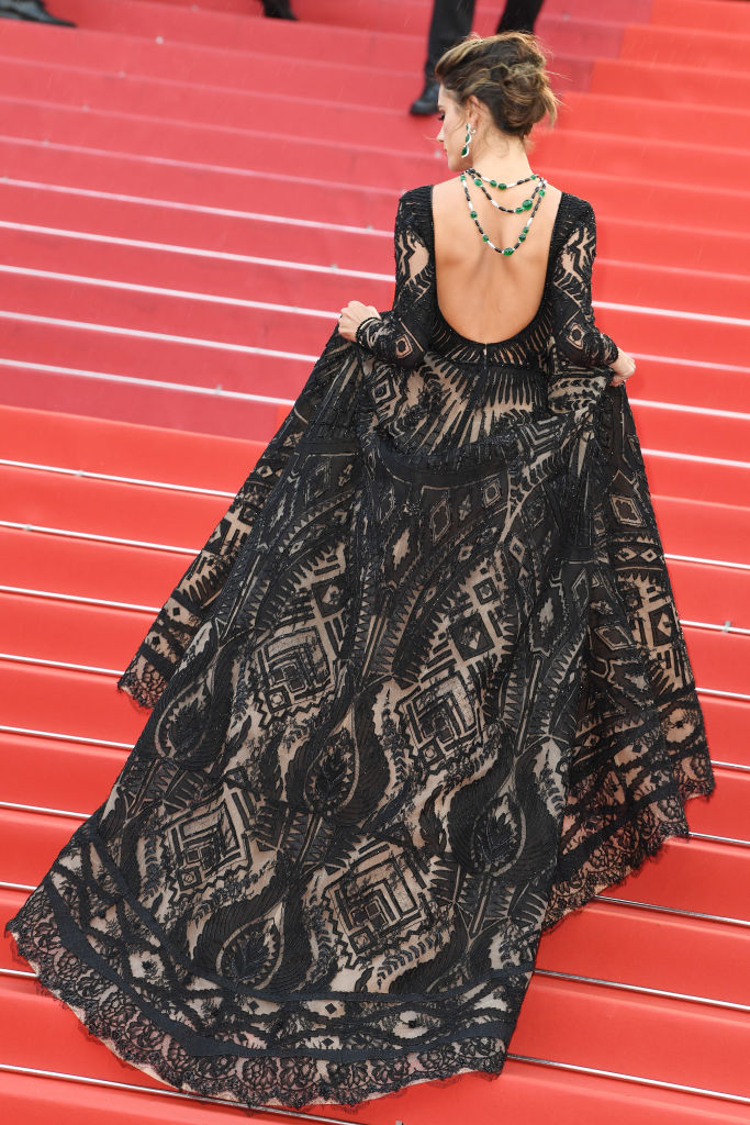 Alessandra Ambrósio em Cannes gettyimages-958506868