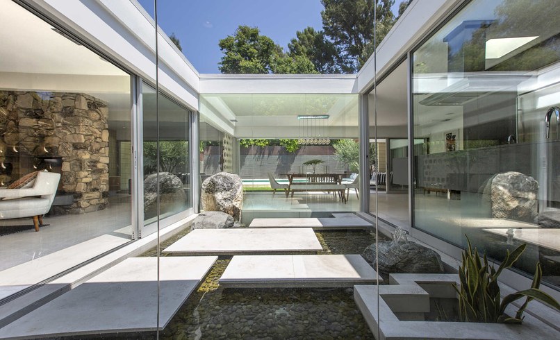 Jamie Dornan coloca sua casa em LA à venda por U$ 3,2 milhões image_l_03