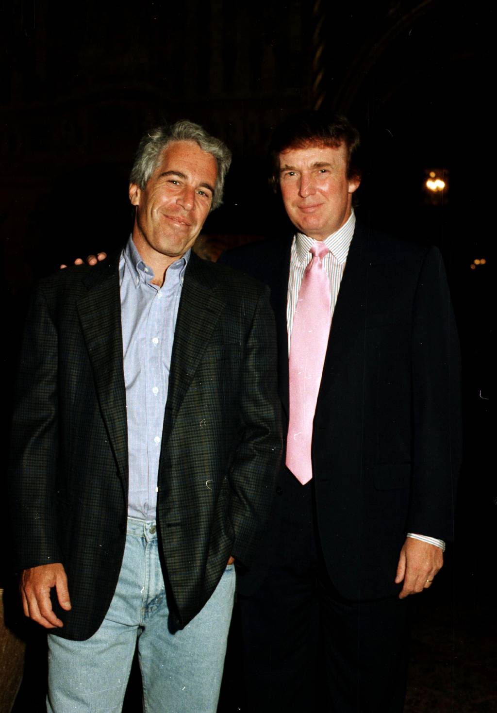 Jeffrey Epstein e Donald Trump Saiba quem era Jeffrey Epstein, o milionário que se suicidou na cadeia