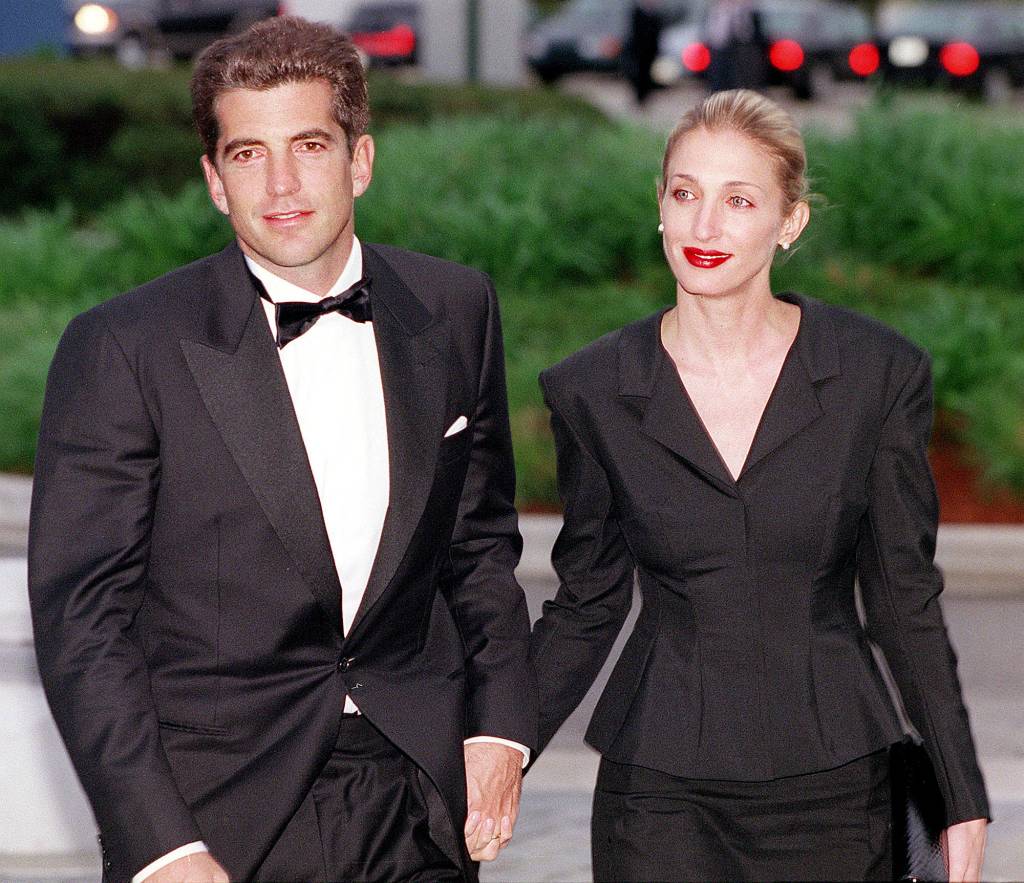 John F. Kennedy Jr., o John John, e Carolyn Bessette Kennedy John F. Kennedy Jr., o John John, e Carolyn Bessette Kennedy