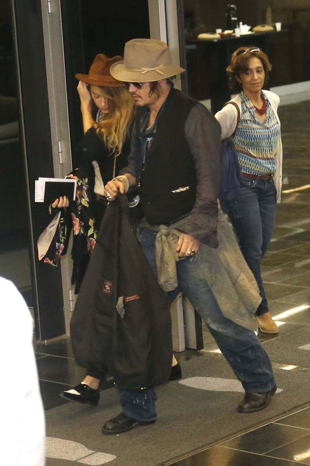 Johnny Depp desembarca no Brasil para tocar no Rock in Rio