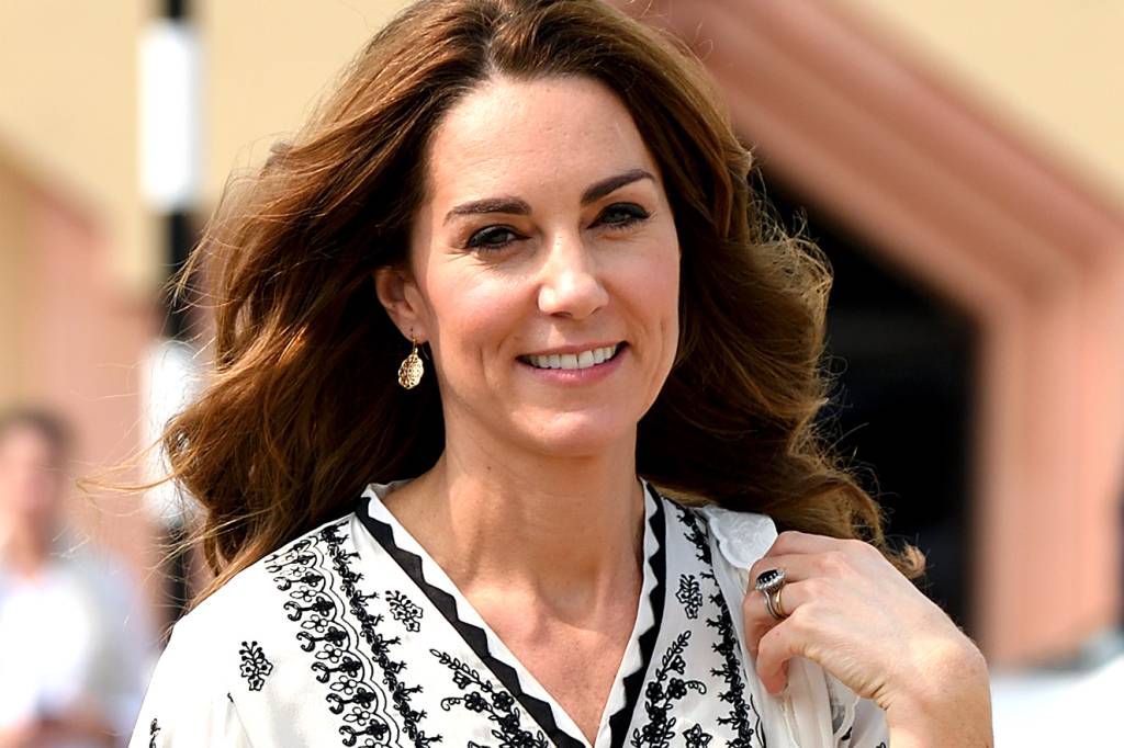 Fashionista real: os 8 looks inesquecíveis de Kate Middleton