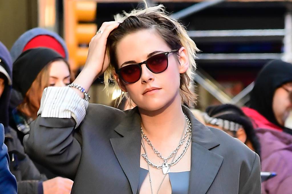 Kristen Stewart usou o melhor visual para te inspirar a #sextar com estilo