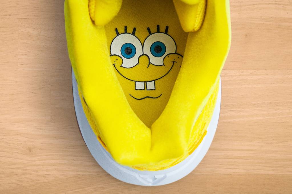 bob-esponja-colecao-nike kyrie-spongebob-shoes-2